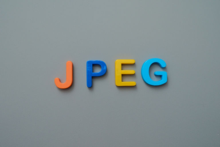 JPEGが持つ3つの特徴
